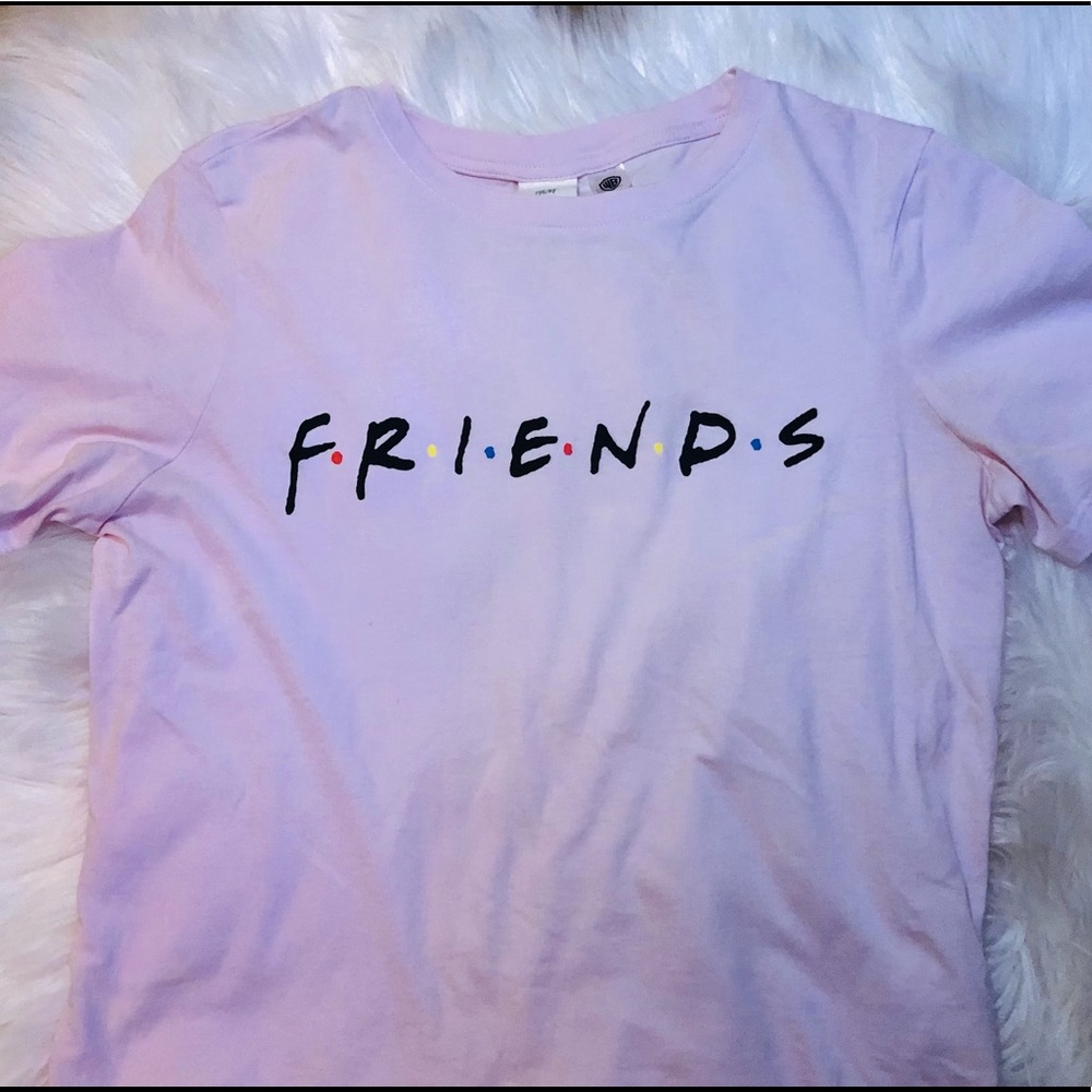 Friends graphic tee